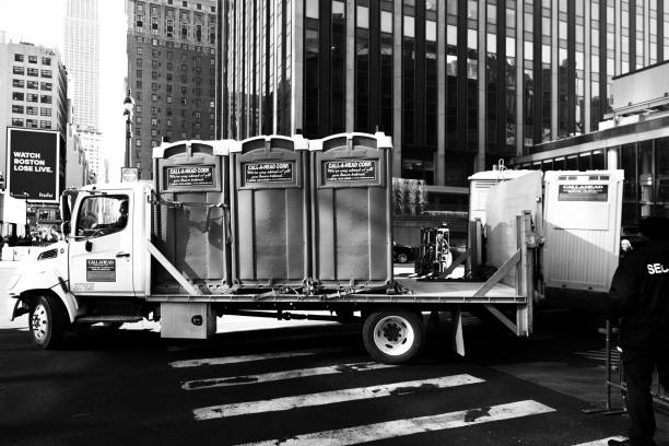 Best Sanitation services for porta potties  in Lake Jackson, TX